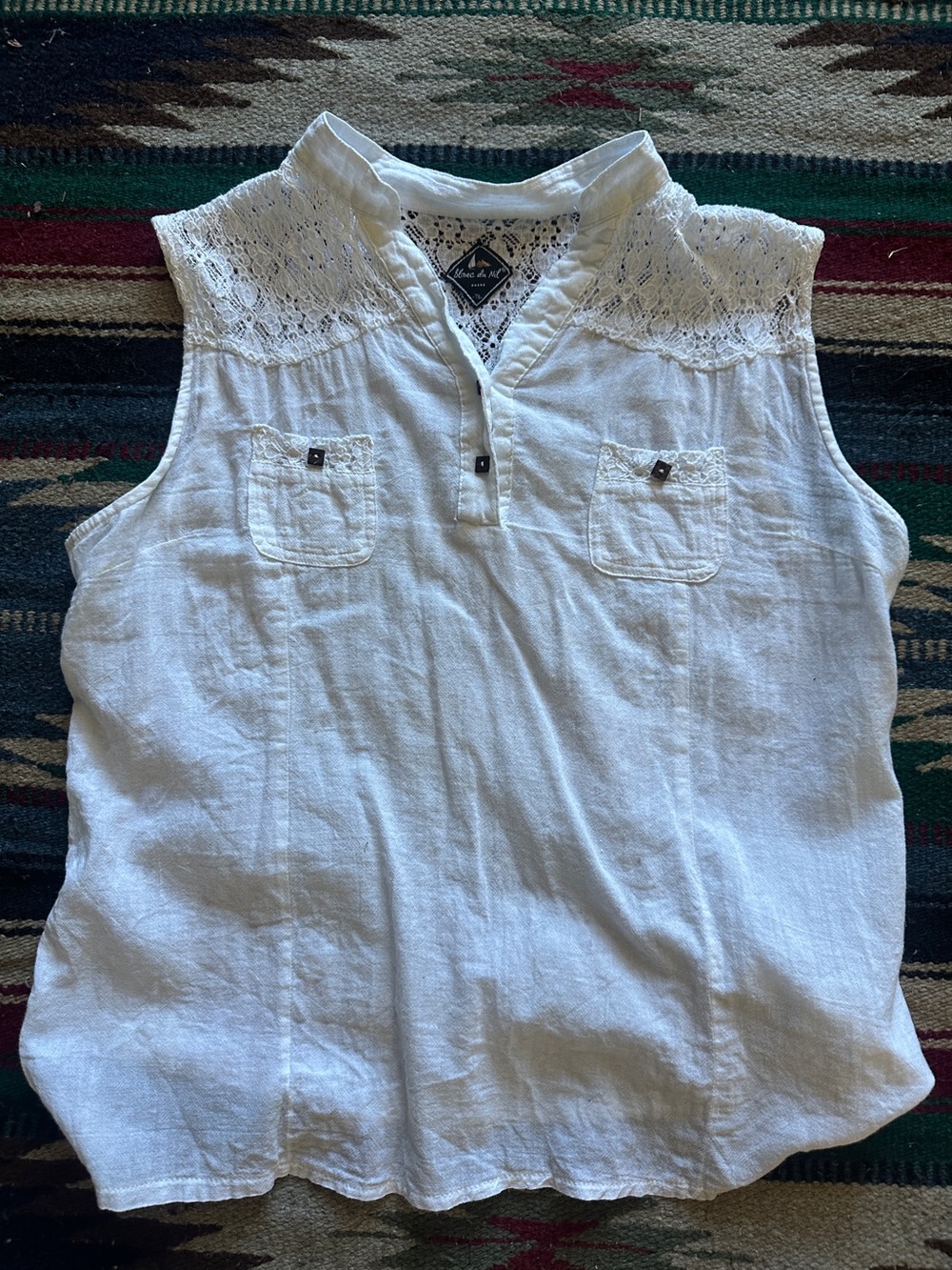 Blanc du Nil 100% Cotton Sleeveless Lace-Backed Blouse